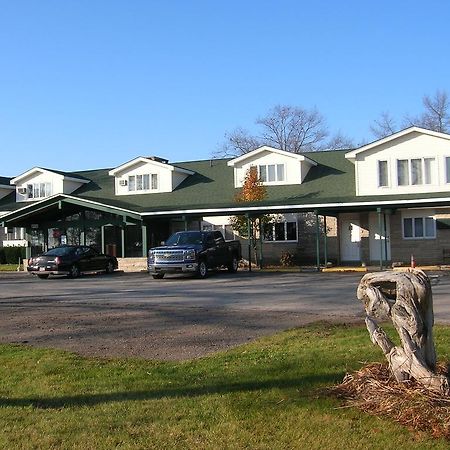 Camp Inn Lodge Oscoda 외부 사진