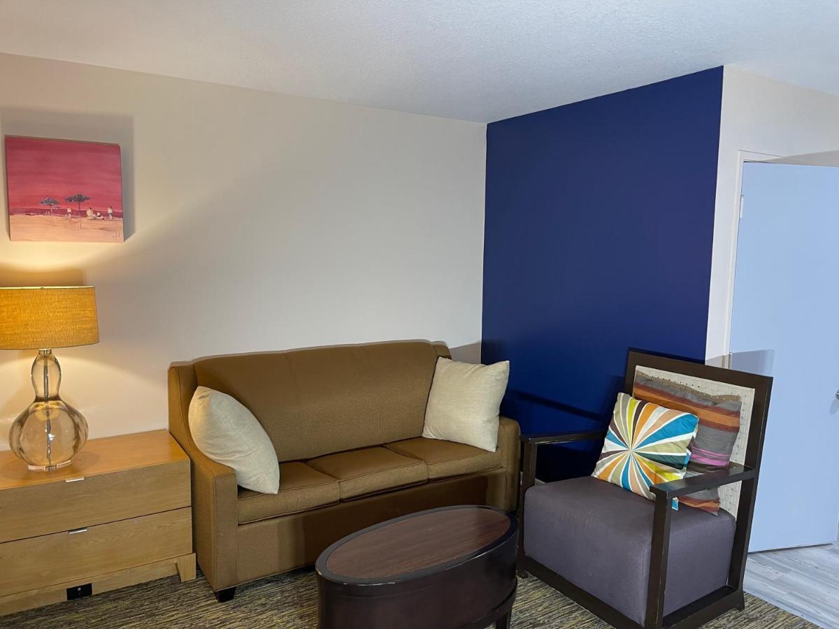 Camp Inn Lodge Oscoda 외부 사진