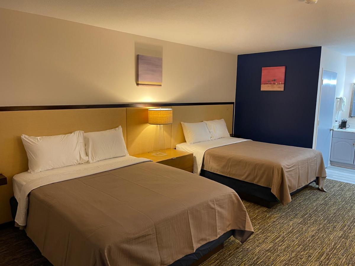 Camp Inn Lodge Oscoda 외부 사진