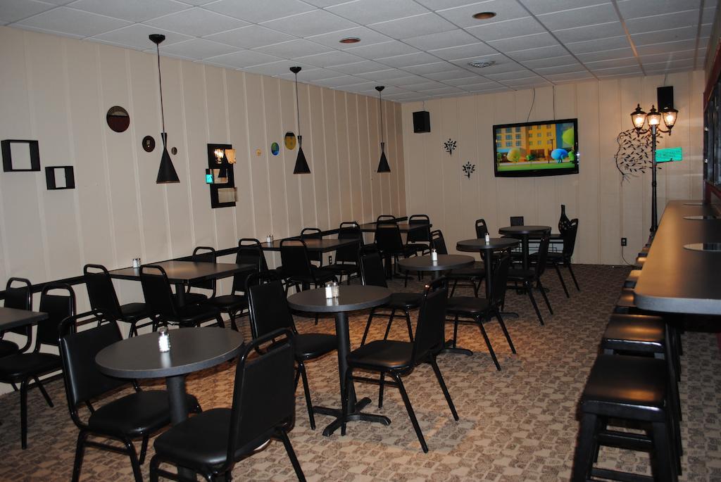 Camp Inn Lodge Oscoda 외부 사진